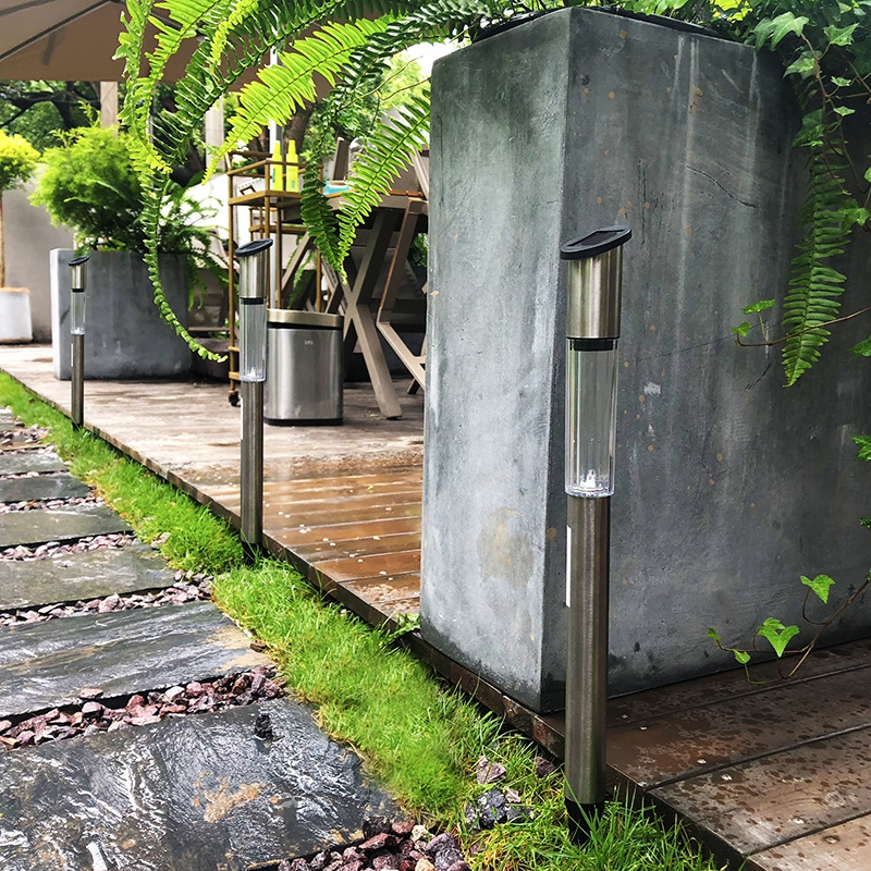 High Pole LED Lawn Light 4